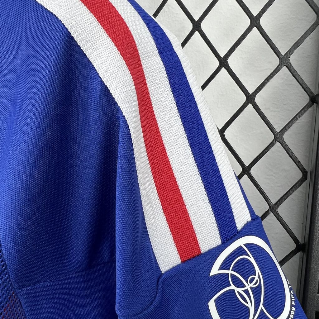 France Home Jersey 2002 Retro Football Kit Soccer Shirt