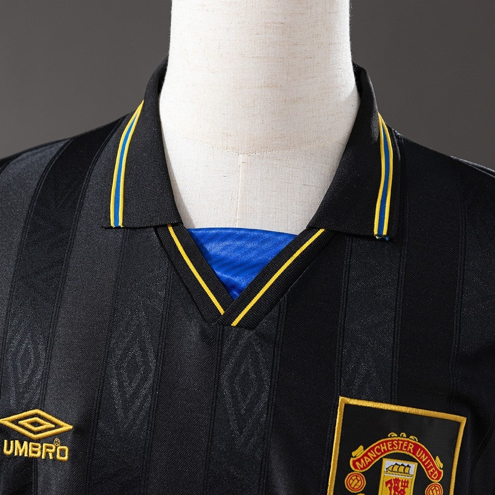 Manchester United Jersey 1993-95 Away Retro Football Kit