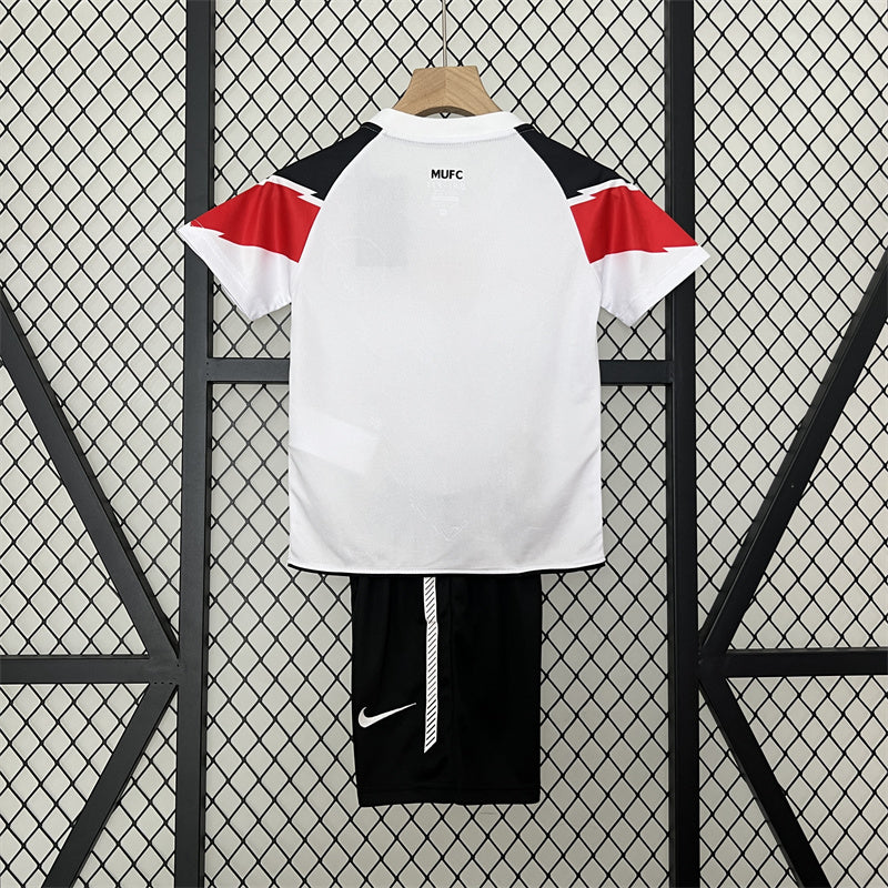 Retro Kids Manchester United Away Jersey 10/11