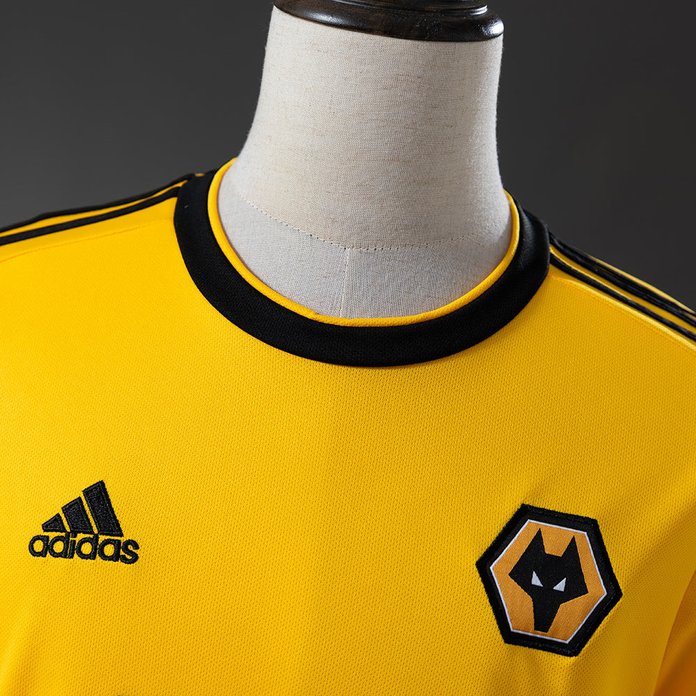 Retro Wolves Home Jersey 2018-19 Football Kit Soccer Shirt
