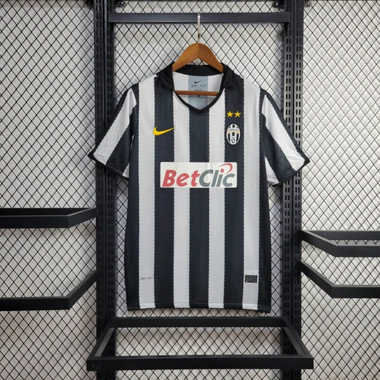 Retro Juventus Jersey Home Kit 2010/11 Football Soccer Shirt