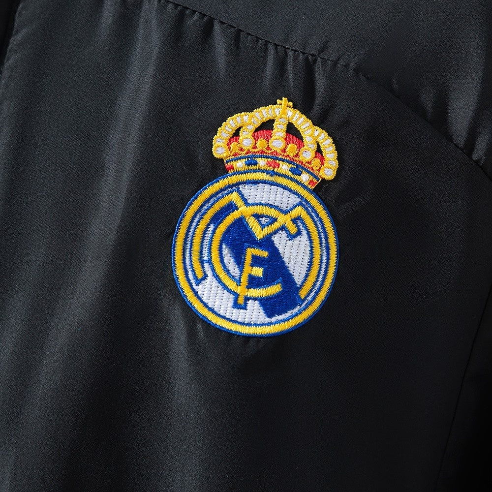 Real Madrid Windbreaker 2025/26 Black Football Kit