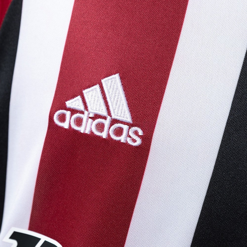 River Plate Jersey 2005-06 Away Retro Football Kit