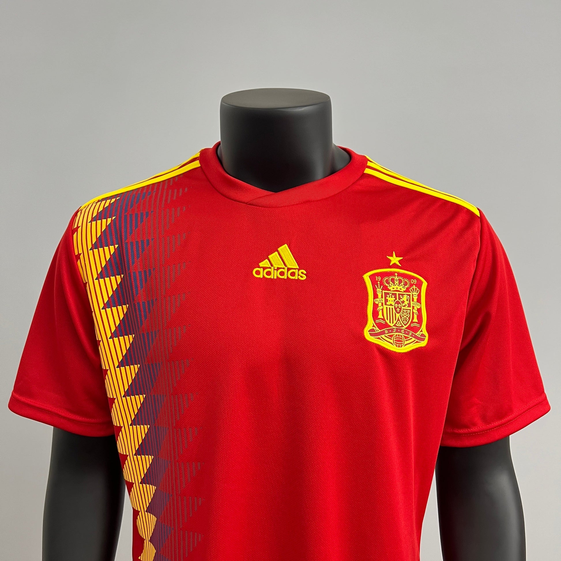 Retro Spain Jersey 2018 Home Football Kit Soccer Jersey