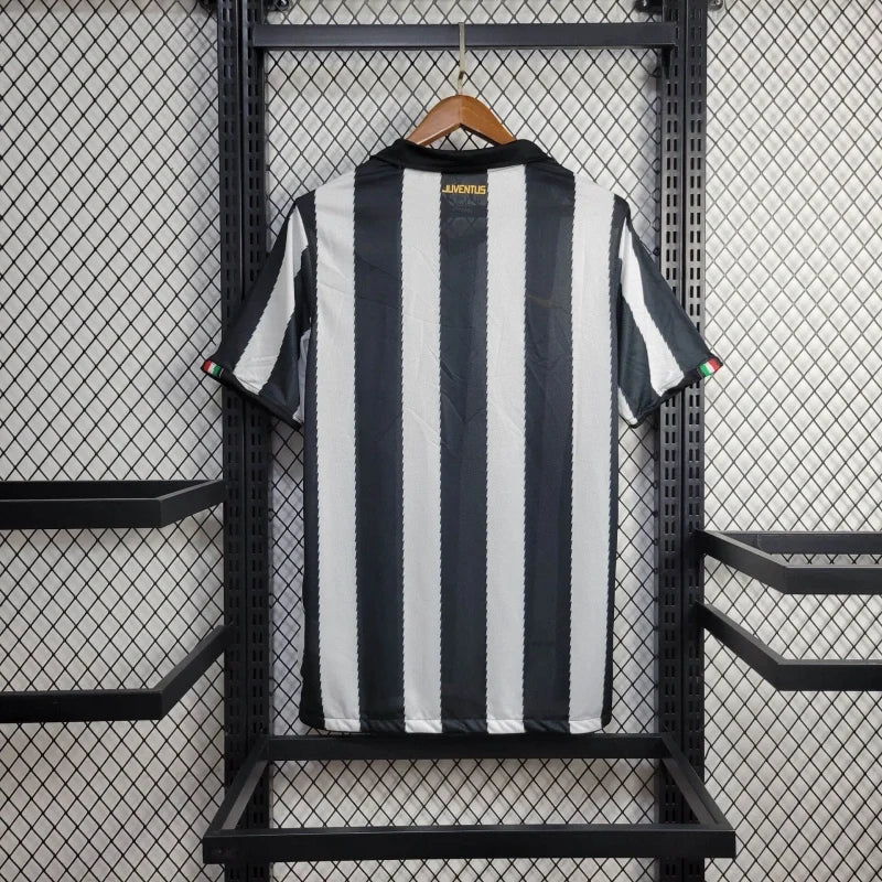 Retro Juventus Jersey Home Kit 2010/11 Football Soccer Shirt