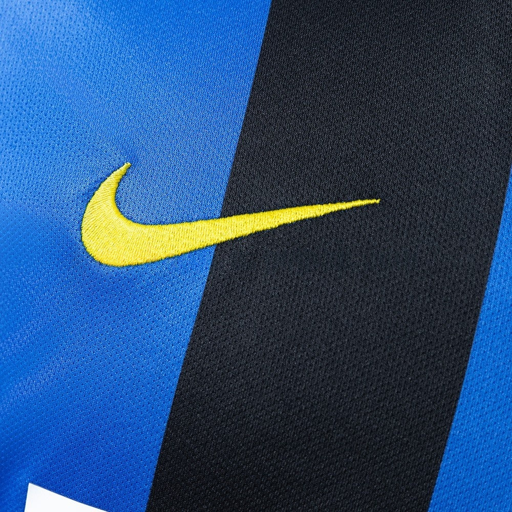 Inter Milan Jersey 2001-02 Home Retro Football Kit