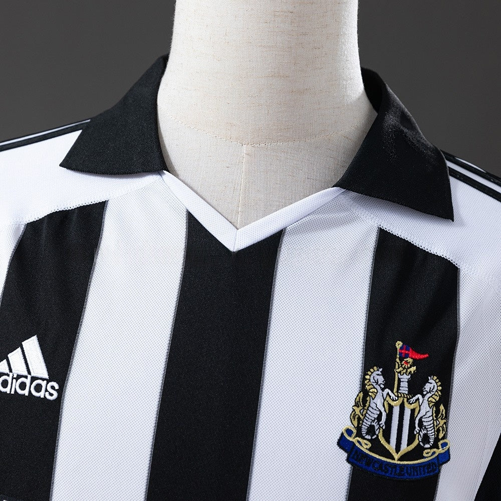 Newcastle United Jersey 2003-05 Home Retro Football Kit