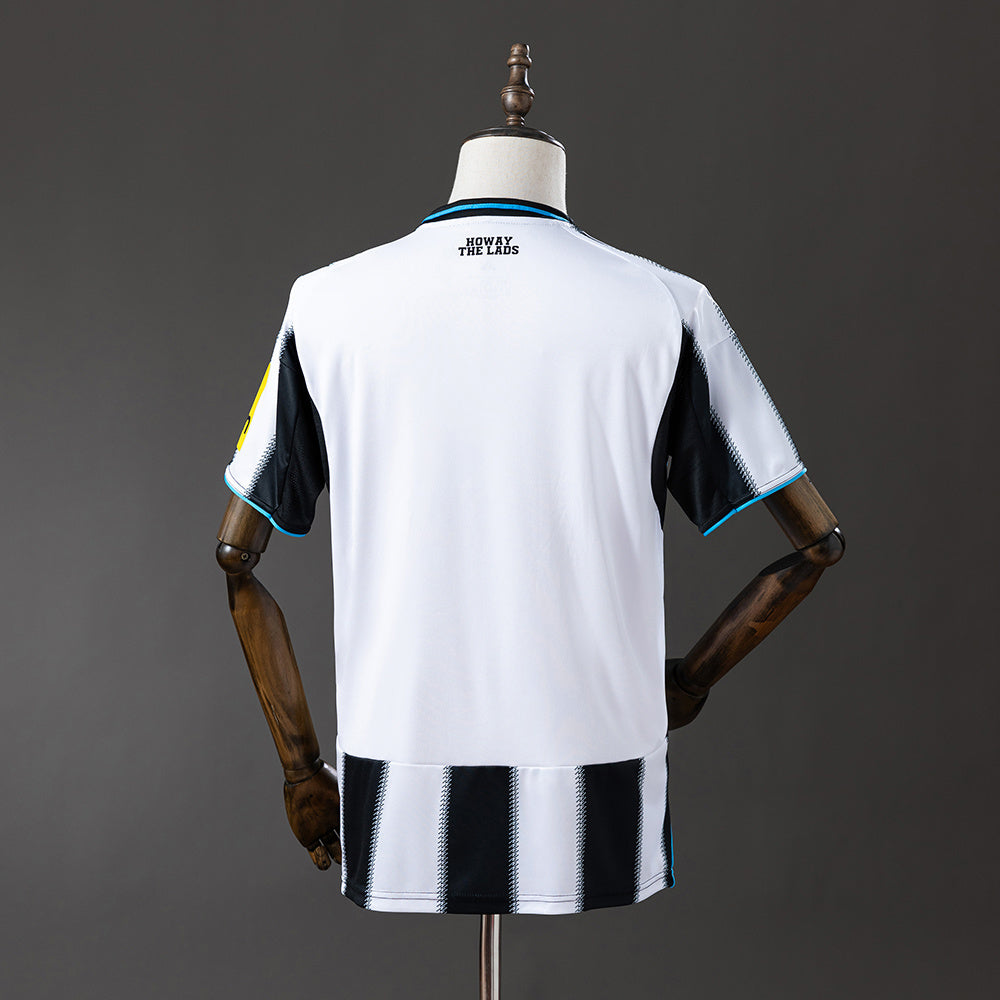 Newcastle United Jersey 25/26 Home Football Kit