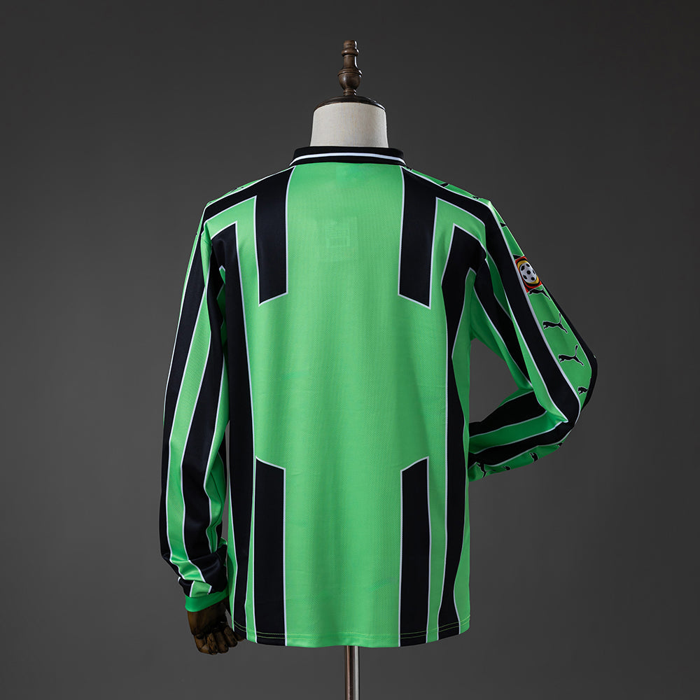 Wolfsburg Away Jersey 1999-2000 Retro Long Sleeves Football Kit Soccer Shirt