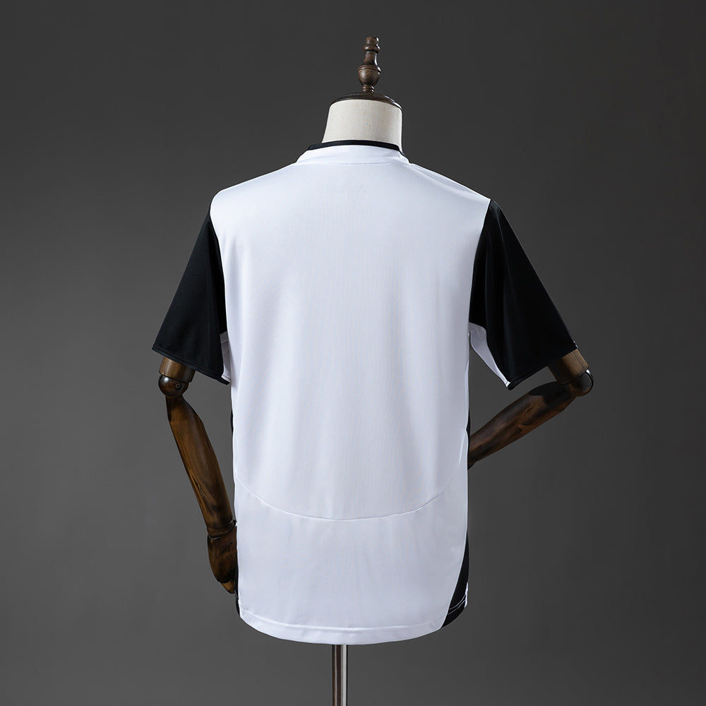 Valencia Jersey 2003-04 Home Retro Football Kit
