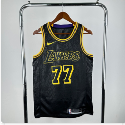 Lakers Snake Skin 77 # Dončić S-XXL