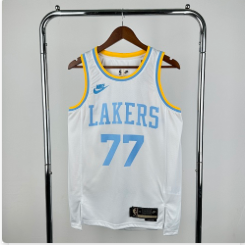 23 Season Lakers Retro 77 # Dončić S-XXL