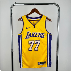 Lakers V-neck Yellow 77 # Dončić S-XXL